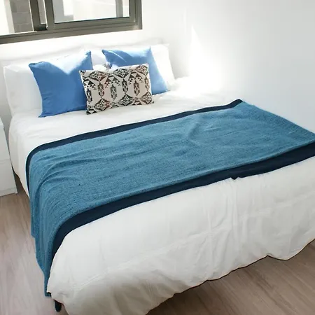 Apartment Port *